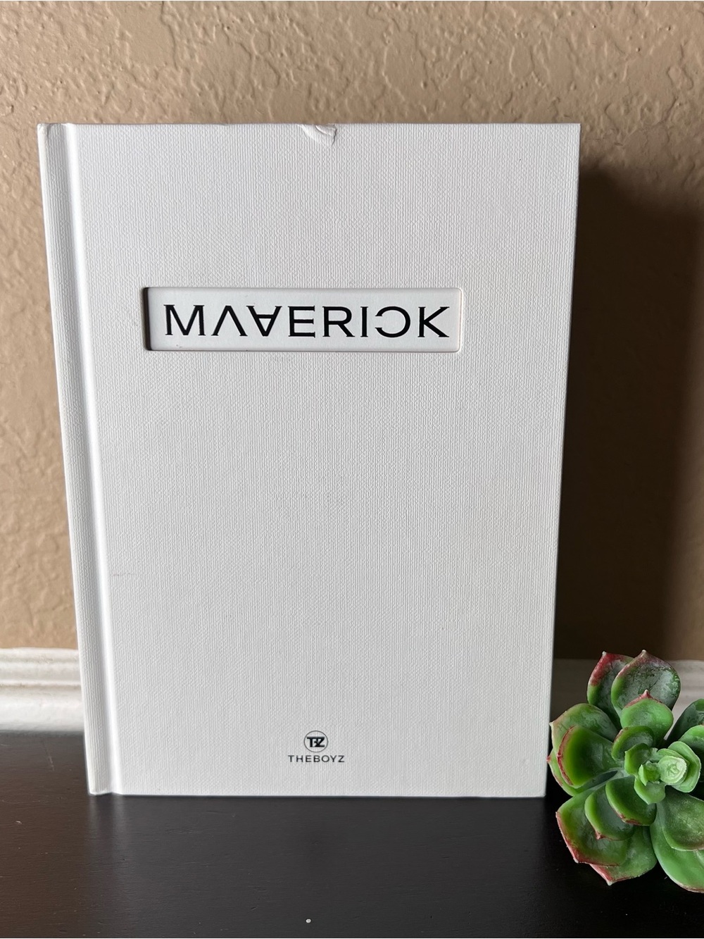 The Boyz Maverick 3rd Single Album Hyunjae Version K-Pop CD Photobook